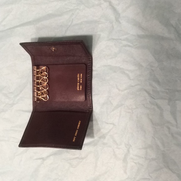 Pierre Leather Key Holder - Picture 2 of 2